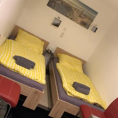 Tiny-ferienwohnungen Hellerau Apartament *
